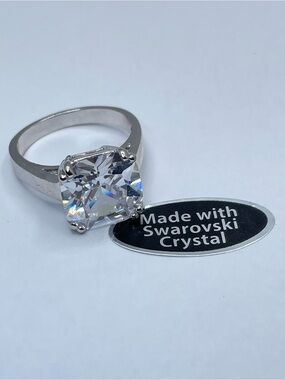 Swarovski Crystal Elements Diamond White Cushion Cut Ring Silver Sz 9 Statement